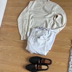 Suitsupply Cream Crewneck Sweater